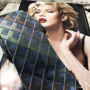 Kenneth Cole Reaction Silk Tie new! Nice!🦋